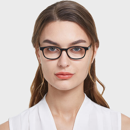 Helen Eyeglasses in Black