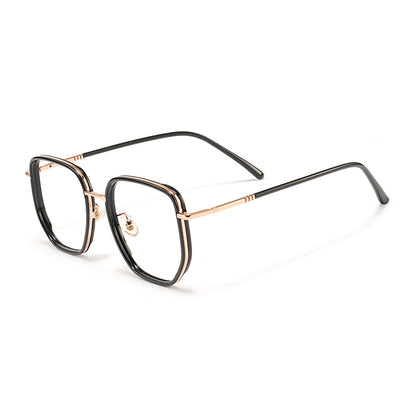 Vicky Eyeglasses in Black