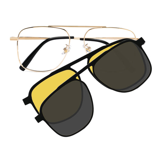 Karter Eyeglasses in Gold