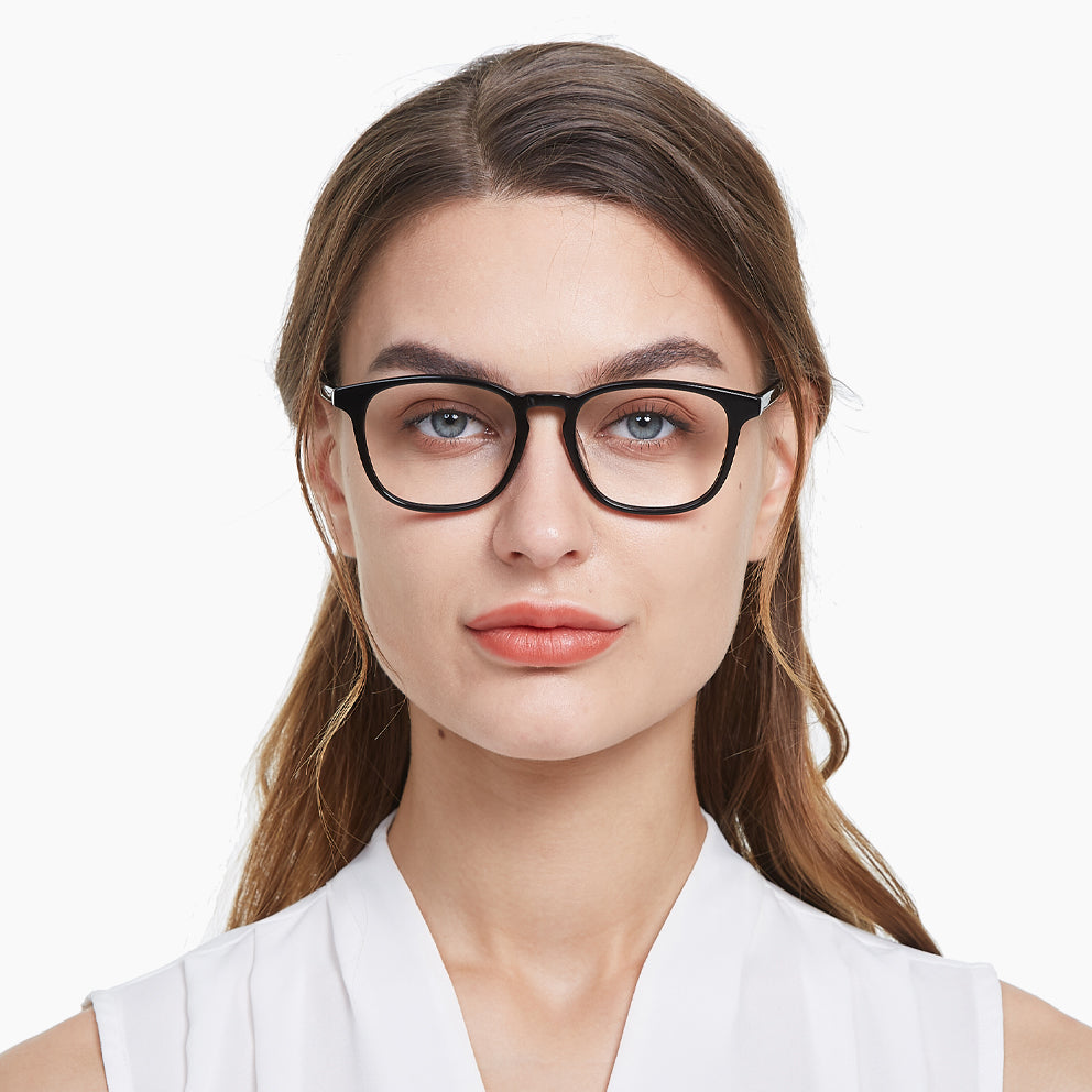 Amy Eyeglasses in Black