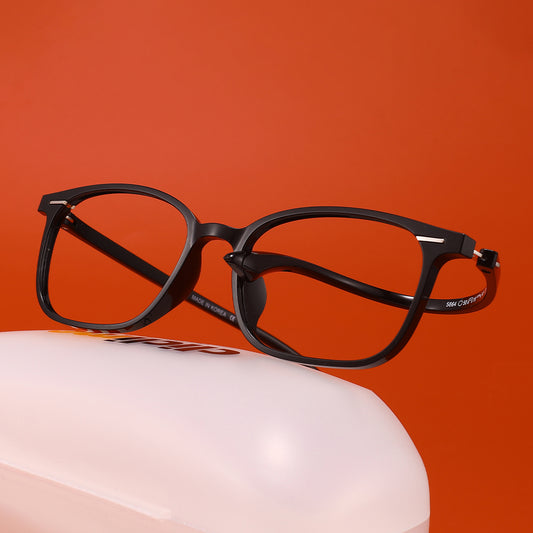 Barry Eyeglasses in Black